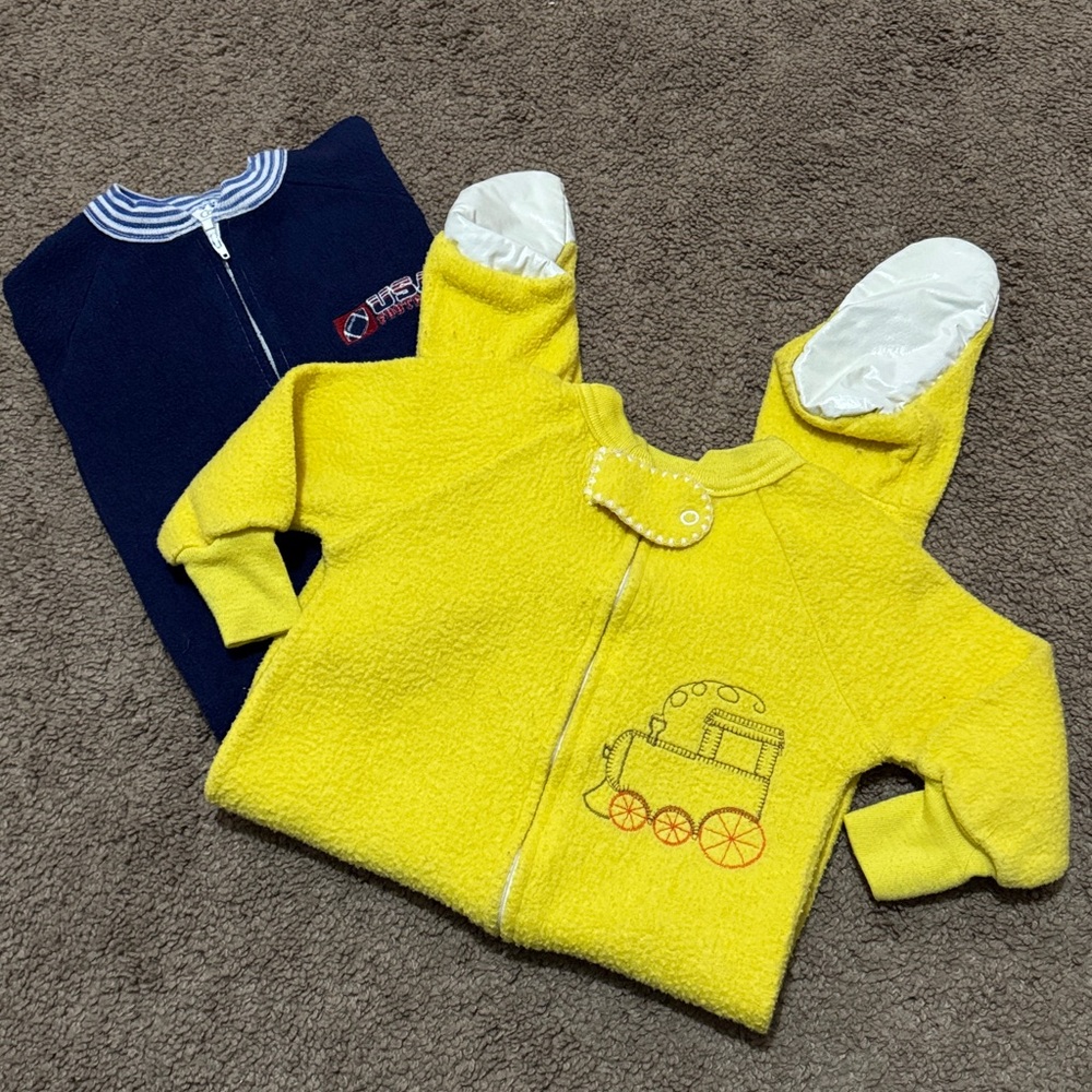 Two Pairs of Sz 2T Sleepers-Yellow Is Vintage with Feet-Blue/Carters Brand-
